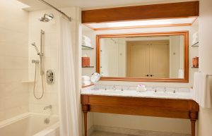 GHK shower tub combo