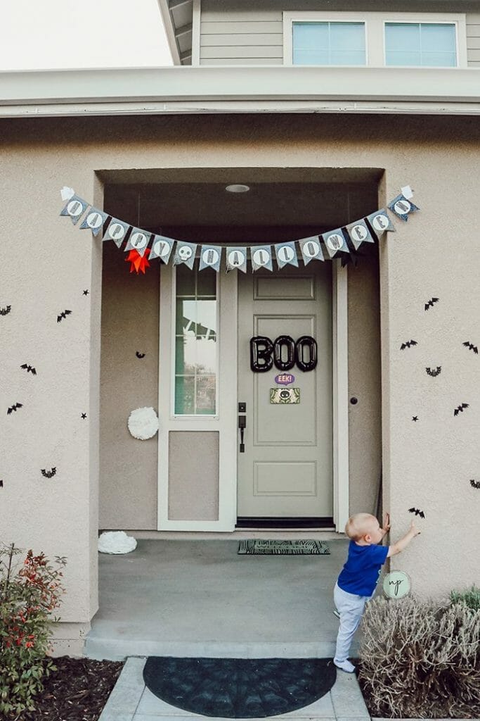 toddler friendly halloween porch decorations