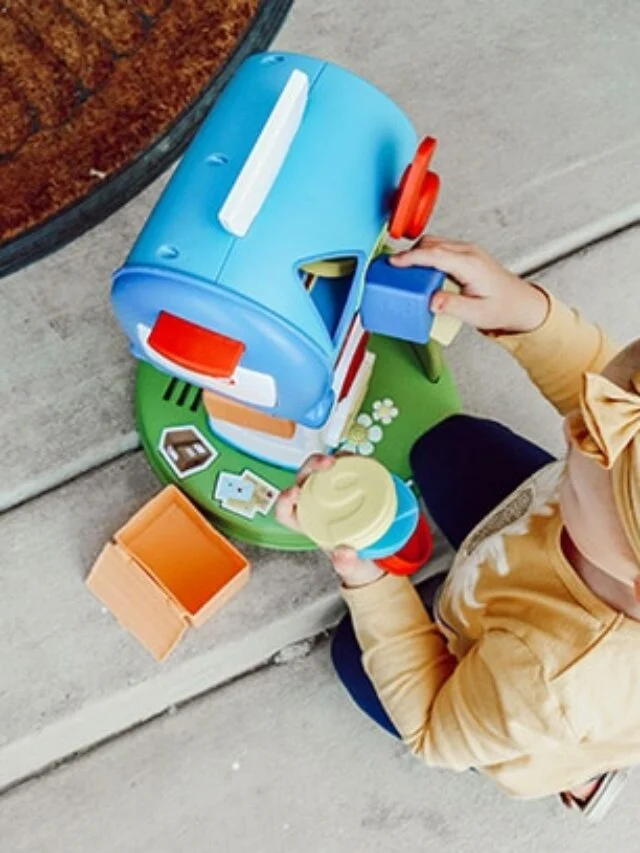 Fun Post Office Themed Activities for Toddlers and Preschoolers