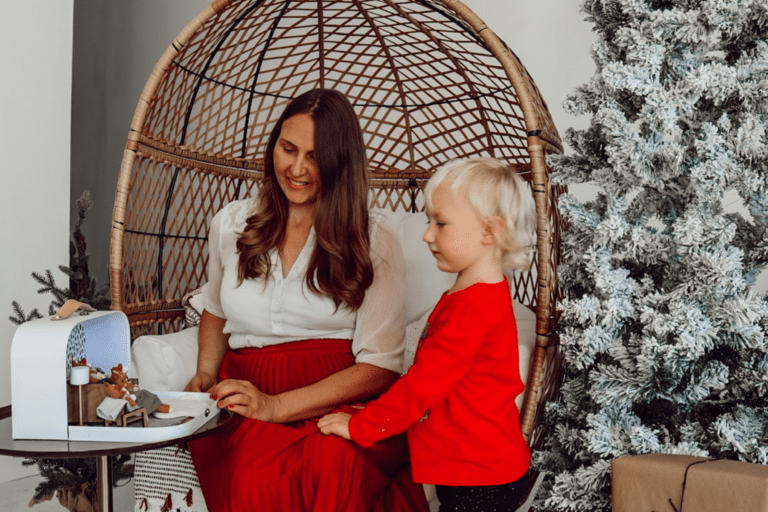 Shopping for Preschoolers? Gift Ideas To Keep Your Kids Engaged All Holiday Season